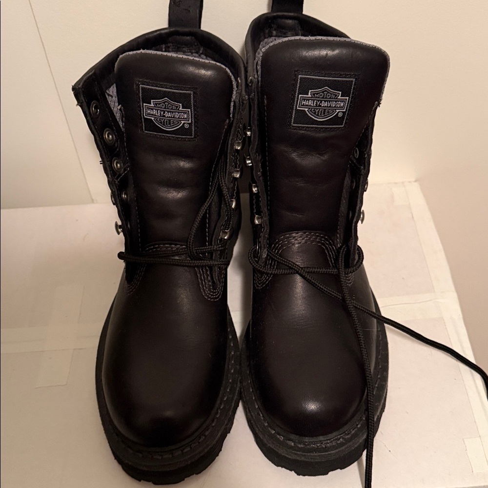 Harley Davidson Black Leather Riding Boots NWOT 7.5 - Picture 2 of 6